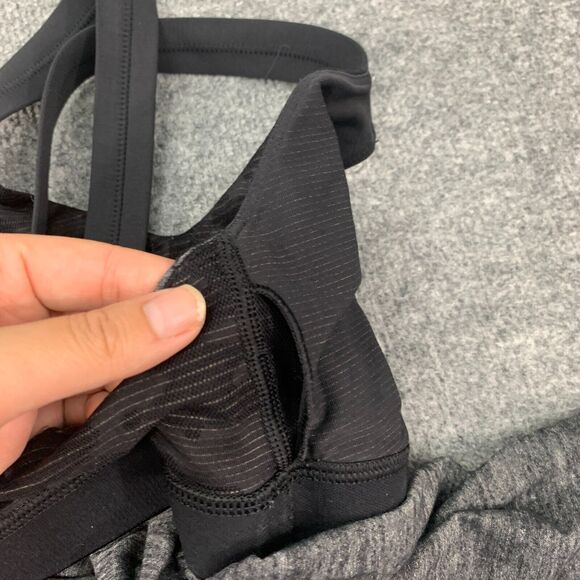 Lululemon Run For Gold Tank Top Womens 2 Heather Gray Shelf Bra Cross Back Shirt - Picture 11 of 15